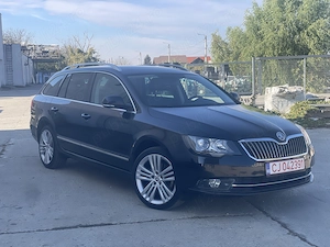 Skoda Superb 2.0 TDI Euro 5  - imagine 3