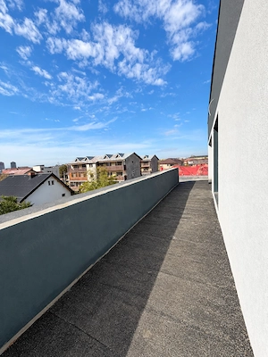 Penthouse de vanzare 3 camere si 2 bai | 93 mp utili | Terasă de 87 mp - imagine 7