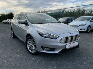 Ford Focus Titanium Facelift 04 2018, TDCI 120cp Euro 6, Navigatie, Dublu Climatronic,Camera,Senzori