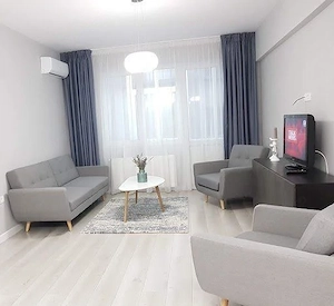 Închiriere 2 Camere Ultracentral, Vedere Dambovita, Renovat - imagine 2