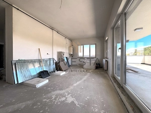 Apartament 3 camere si terasa de 84 mp cu vedere spre padure, Floresti - imagine 2