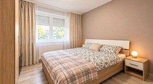 Apartament 3 camere, Rogerius, Etaj intermediar - imagine 3