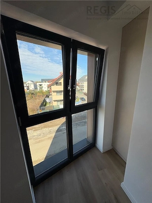 Apartament de vanzare in Tractorul - imagine 9