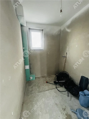Casa individuala la cheie cu 4 camere 3 bai si teren 280 mp in Lazaret - imagine 18