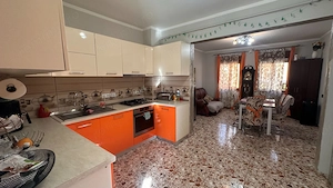 Casa individuala 4 camere zona Lazaret - imagine 3