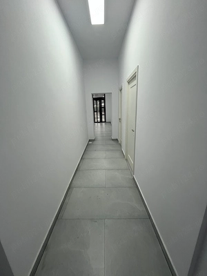 Birouri de închiriat   recent renovate, Rădăuți - imagine 6