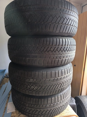 Anvelope CONTINENTAL (Iarna) de vanzare 235/55 R20 dot 3720