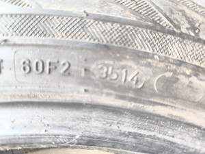 4 anvelope de iarnă NOKIAN 225/60 R17 – DOT 2014 - imagine 3