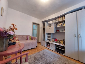 Apartament cu 3 camere de vânzare   Rădăuți - imagine 4
