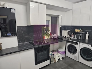 VANZARE APARTAMENT 3 CAMERE BD. DECEBAL - imagine 8