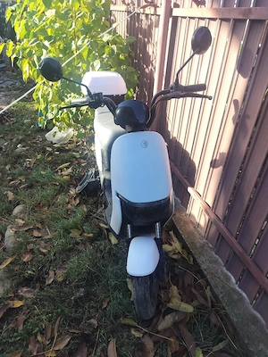 vând motoscuter electric  - imagine 1