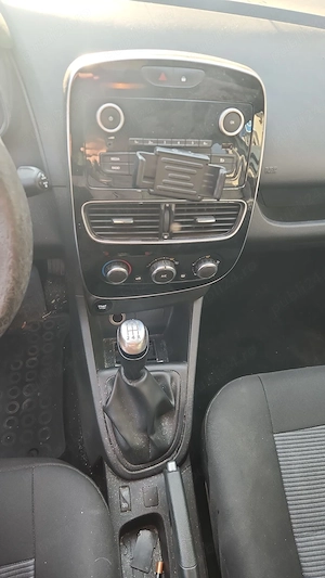 Renault Clio 4 Estate (Break) 2016   1.2 Benzină  - imagine 7