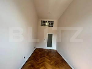 Apartament la casa  de inchiriat 4 camere, zona Centrala - imagine 8