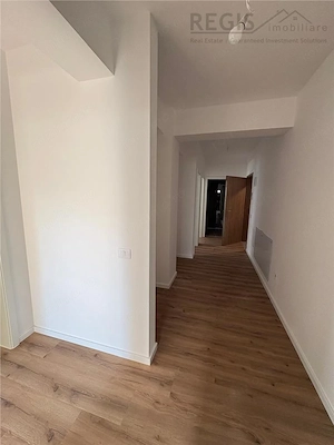 Apartament de vanzare cu 3 camere Tractorul - imagine 12