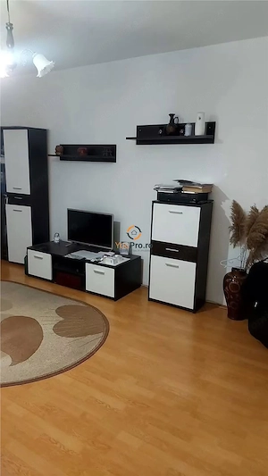 Apartament cu 3 Camere Zona Soarelui Cu Vedere Spre Parcul Padurice