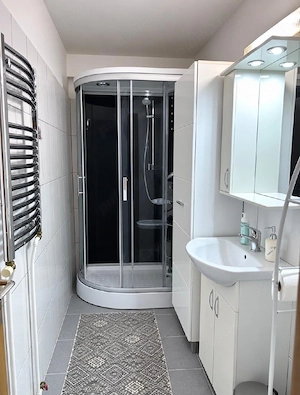 DIRECT PROPRIETAR - 2 camere decomandat, 53 mp, Calea Martirilor - 104900 EUR - imagine 4