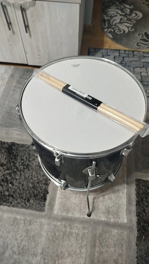Tobă percuție pentru ambianță și fanfară 