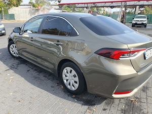 Toyota Corolla 1.8 Hybrid  - imagine 10