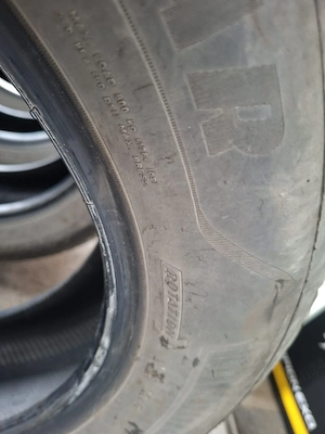 4 Anvelope Iarnă goodyear 215/60 R17 – DOT 2023 - imagine 3
