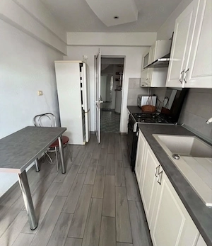 Apartament 2 camere decomandate in zona Petru Poni-Pacurari. - imagine 5