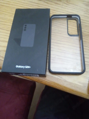 S24 Plus, 256 GB, 12GB RAM, Ca nou, Vine cu Folie, Husa si Cutie