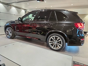 bmw X5 xdrive40d  - imagine 5