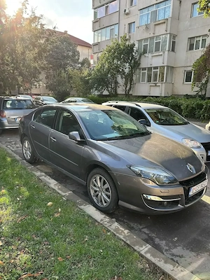 Autoturism Renault Laguna 3 Facelift 2.0 dCi 2012 - imagine 4