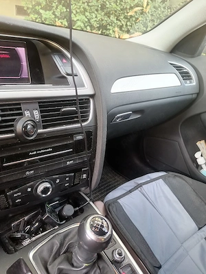 Vând Audi A4 din 2013-201700km - imagine 6