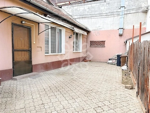 Apartament la casa, curte proprie, strada Nicolae Jiga, Oradea - imagine 18