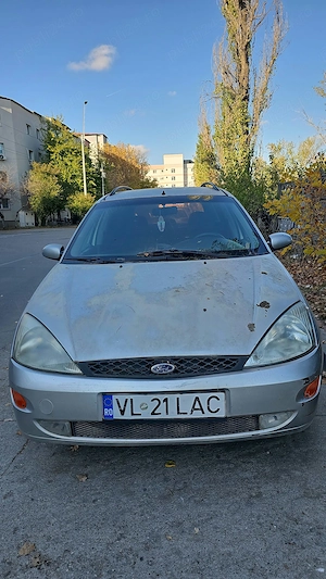 Vând Ford focus 1.8TDDI - imagine 4