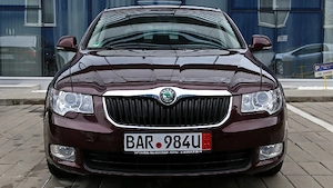 vând Skoda superb 