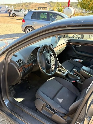 4500 ron - Audi A4 B6 2003, 1.9 Tdi, 130CP - imagine 4
