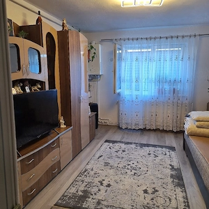 Vând apartament două camere - imagine 6