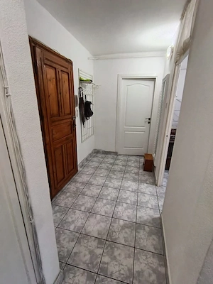 Apartament 2 camere, 55 mp, zona Hotvon  - imagine 3