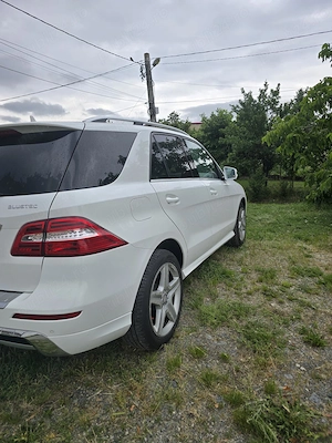 Vând Mercedes-Benz ML 350 4MATIC  - imagine 7