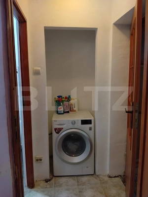 Apartament 2 camere, 48 mp, zona Micro 9 - imagine 11
