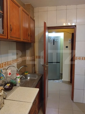 Apartament 2 camere, 48 mp, zona Micro 9 - imagine 4