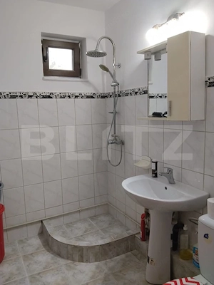Apartament 2 camere, 48 mp, zona Micro 9 - imagine 9