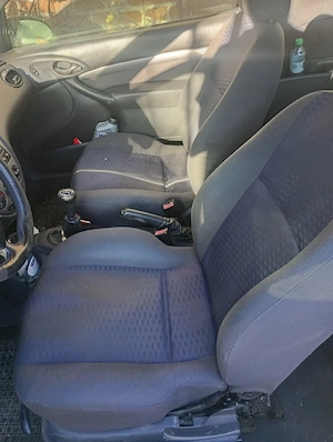 Dezmembrez Ford focus  - imagine 6