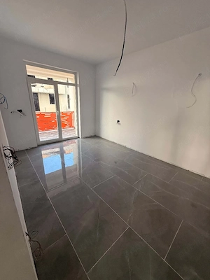 Vand Apart 2 ,3 cam bloc nou ,Roman ,Pret 77 .000 Euro ,Rate dezvoltator  - imagine 16