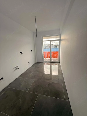 Vand Apart 2 ,3 cam bloc nou ,Roman ,Pret 77 .000 Euro ,Rate dezvoltator  - imagine 12