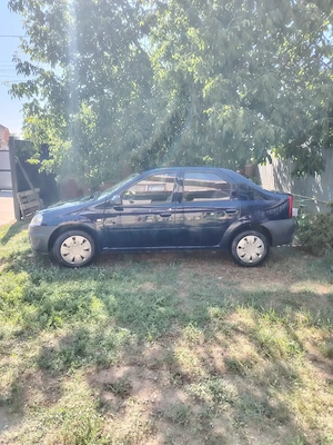 Vând Dacia Logan 