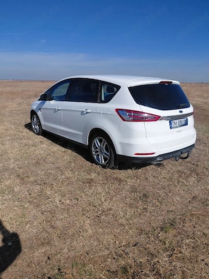 Vând Ford S-max euro 6 - imagine 3