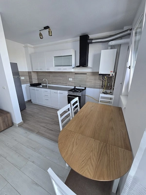 Apartament cu 2 camere - de inchiriat Etajul 1 - imagine 3