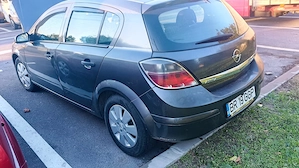 Opel Astra H 2009 | 1.4 Benzină | 90 CP | 197.000 km | Motor defect - imagine 3