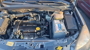 Opel Astra H 2009 | 1.4 Benzină | 90 CP | 197.000 km | Motor defect - imagine 9