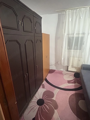 Închiriez apartament cu două camere  - imagine 3