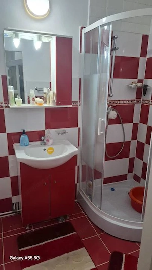 Apartament renovat 2 camere in Peregu Mare - imagine 13