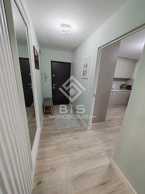 Apartament decomandat / Renovat Premium