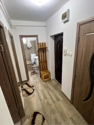 Prima închiriere, apartament 2 camere, decomandat. zona Hortensiei  Progresului Baia Mare  - imagine 4